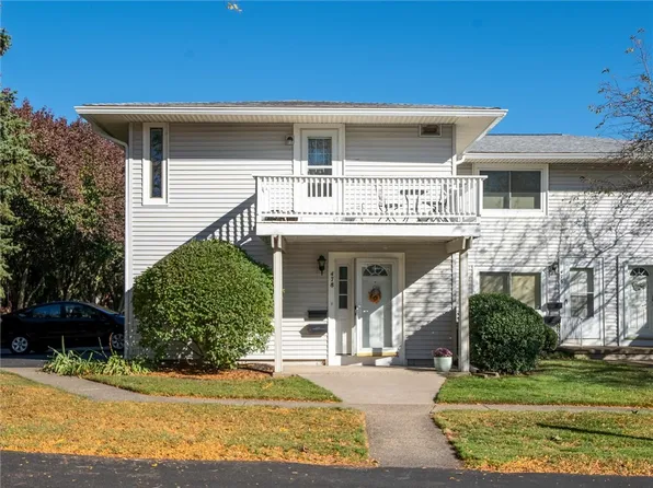 478 Eastbrooke Ln, Rochester, NY 14618