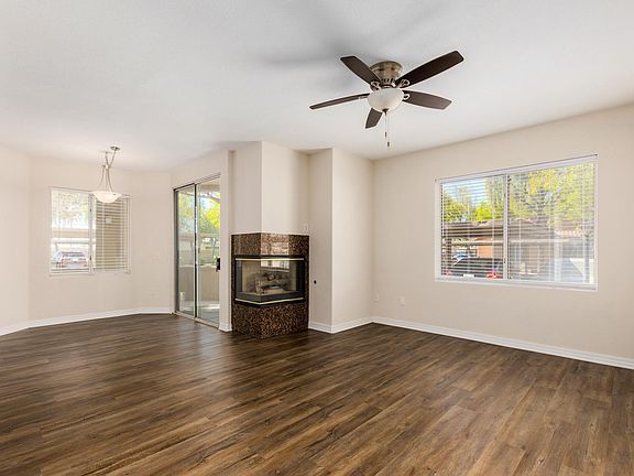 4th image of 2929 W Yorkshire Dr Unit 1109