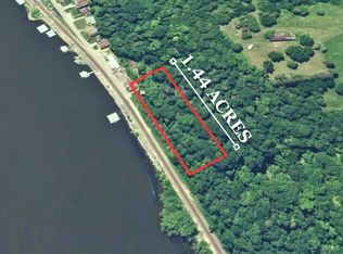 S Front St, Garnavillo, IA 52049