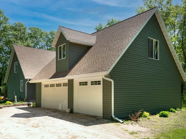 N1294 Thunderbird Cir, Keshena, WI 54135
