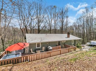 404 Randall Farm Rd, Hendersonville, NC 28739