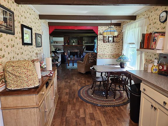 4th image of 286 Washington Road