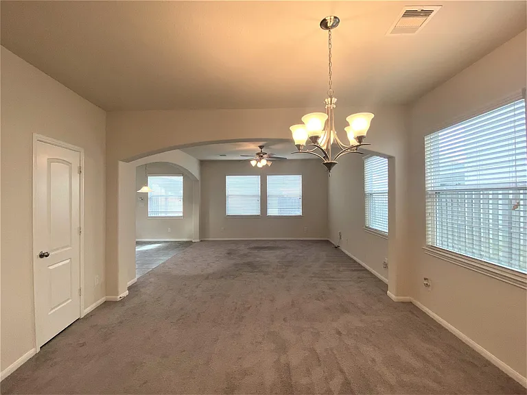 14296 Empanada Dr — Photo 3