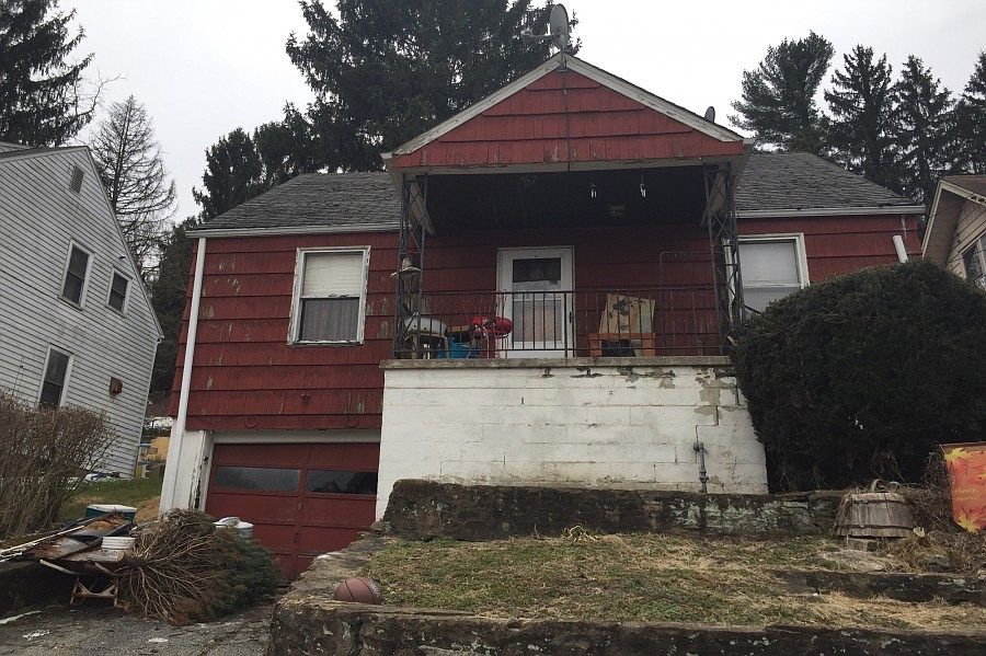 1st image of 3503 Clinton St