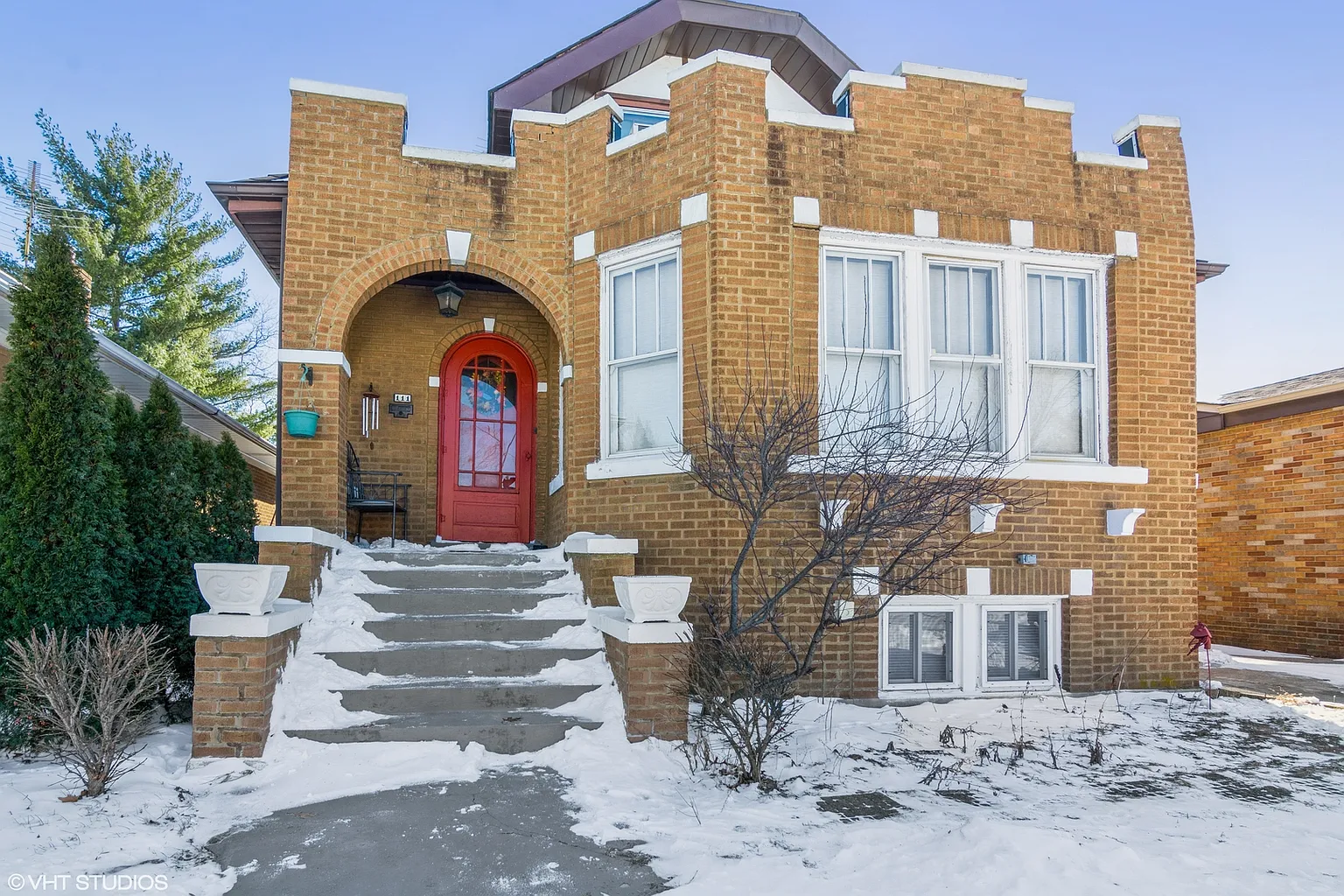 111 Detroit St photo 1