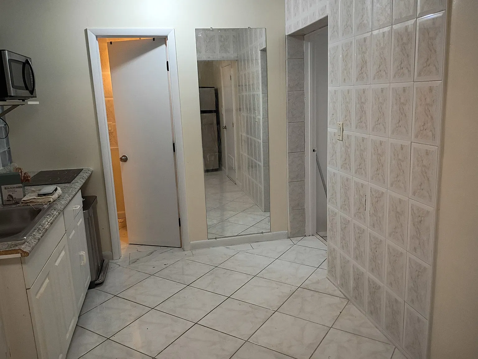 2 bed, 800 sqft, $1,850 — Photo 4
