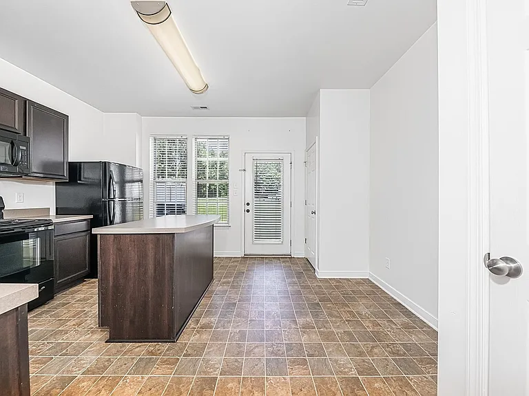 3129 Weathers Blvd — Photo 6