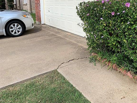 4th image of 3536 Tamarack Dr