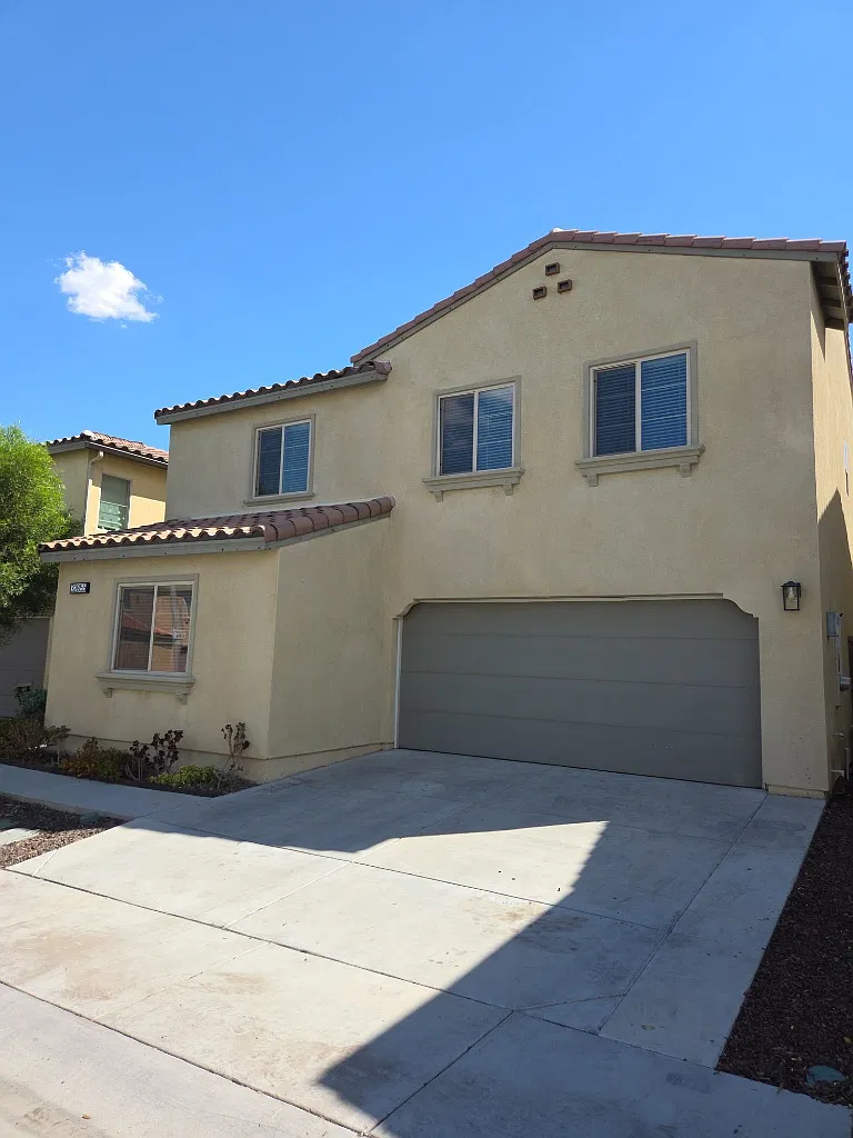 Lcl Rental: Stunning 4-Bedroom, 3-Bathroom Home In A Gated Community — Photo 1