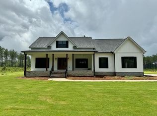 2449 Edgefield Rd, Aiken, SC 29801