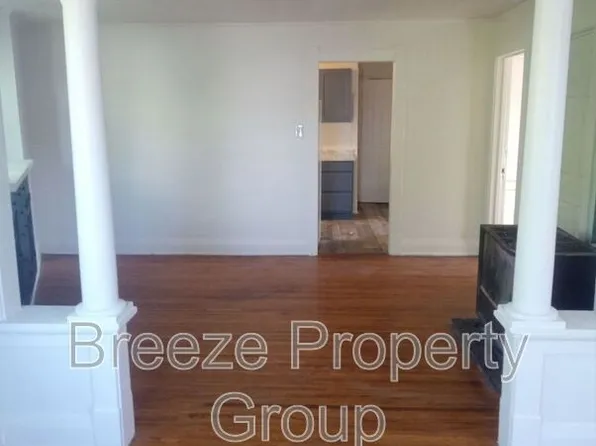 228 Langdon St, Toledo, OH 43609