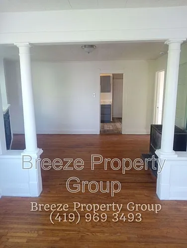 228 Langdon St Photo 1