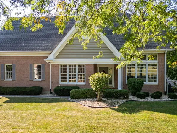 4258 Stableford Ln, Naperville, IL 60564