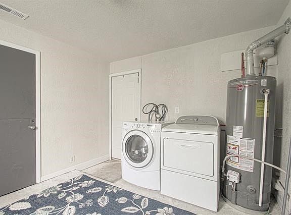5th image of 5144 Locust Ave