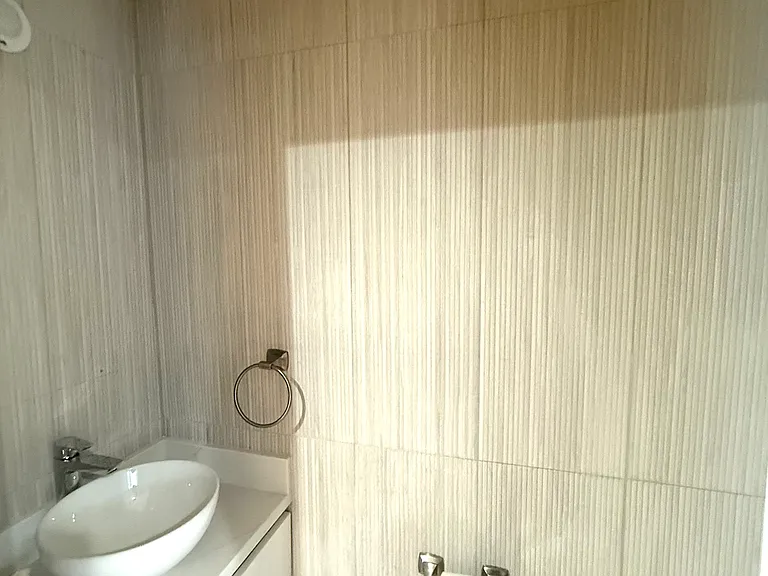 2823 Ford St #1 — Photo 7