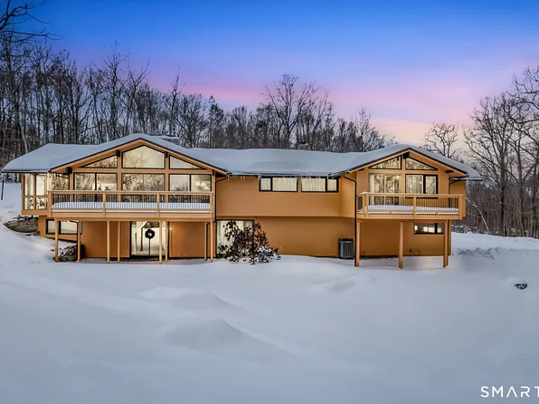 305 Westledge Drive, Torrington, CT 06790