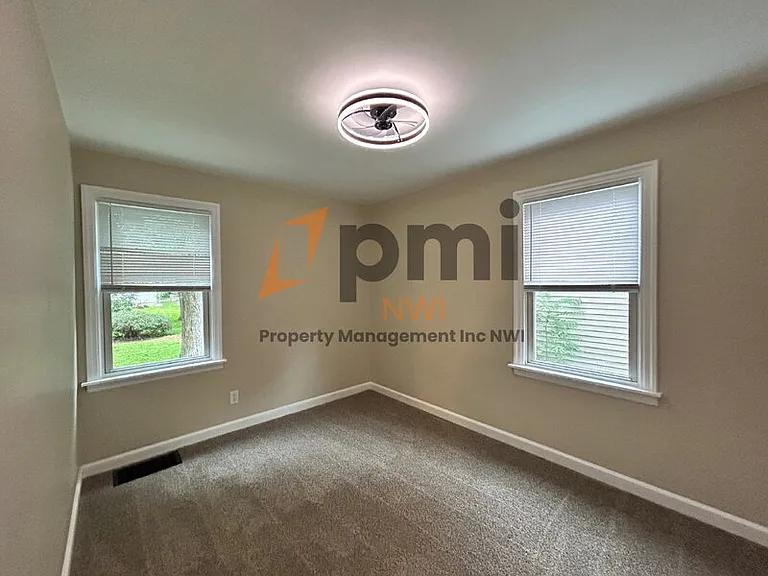 1110 Lafayette St — Photo 8