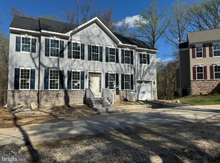 6218 Hunters Hollow Rd, Elkridge, MD 21075