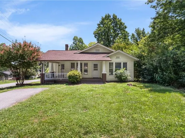 106 Northview Pl, Archdale, NC 27263
