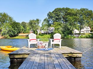 442 Bronson Rd, Southport, CT 06890