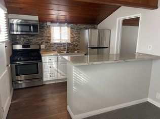 926 W Balboa Blvd, Newport Beach, CA 92661