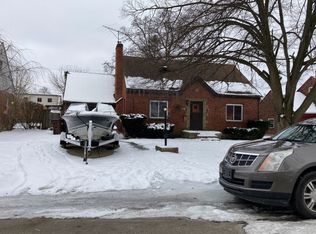 528 Oakview Dr, Dayton, OH 45429