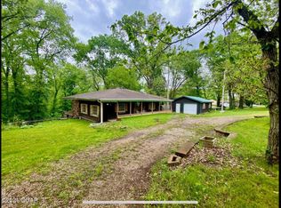 839 County Road 170, Diamond, MO 64840