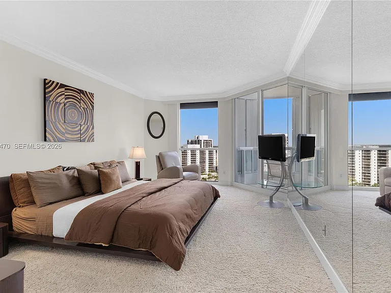21055 Yacht Club Dr #1804 — Photo 16