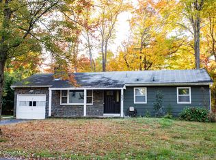 33 Bloomingdale Ave, East Greenbush, NY 12061