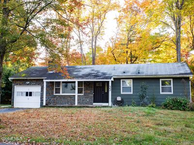33 Bloomingdale Avenue, East Greenbush, NY, 12061