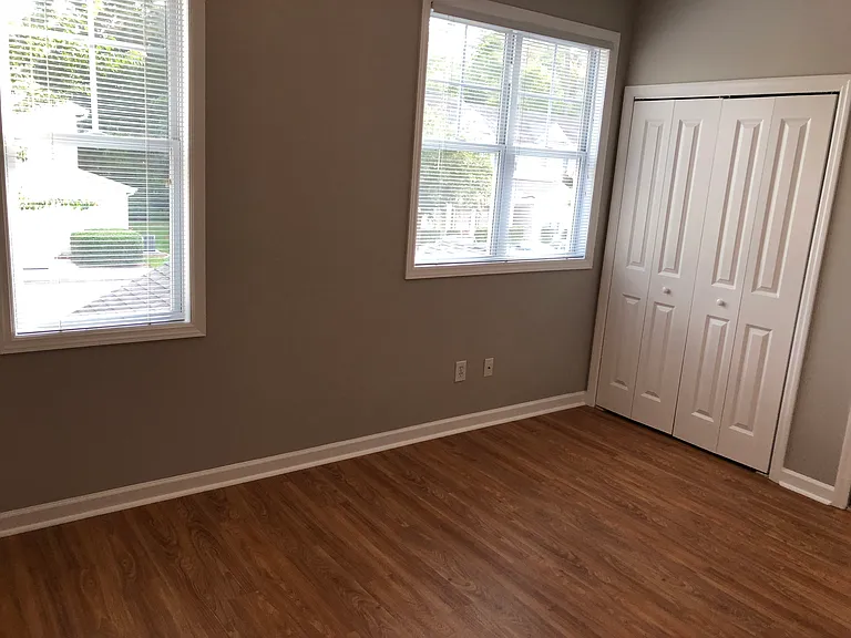 5617 Moss Vine Pl — Photo 4