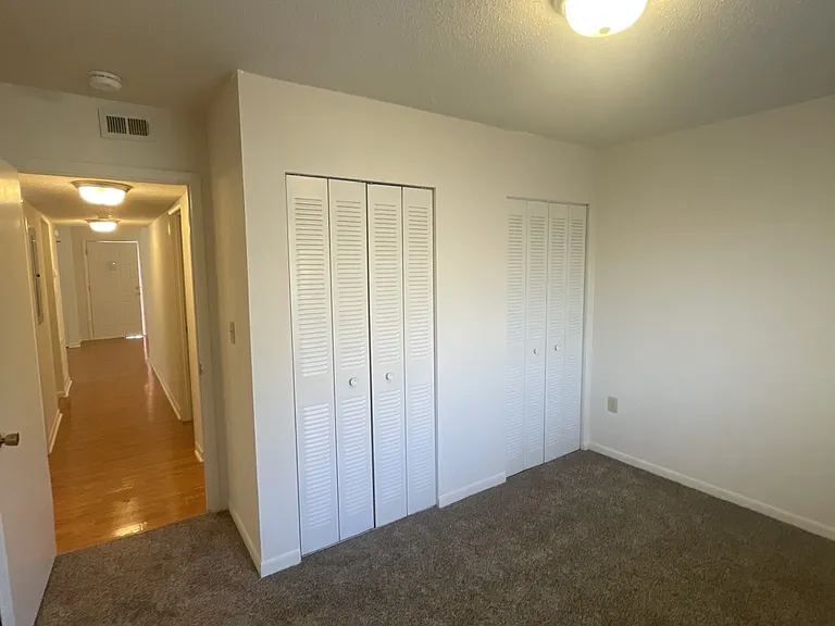 Deer Run Apartments — Photo 9