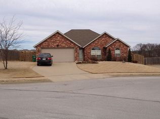 551 Beasley Dr, Centerton, AR 72719