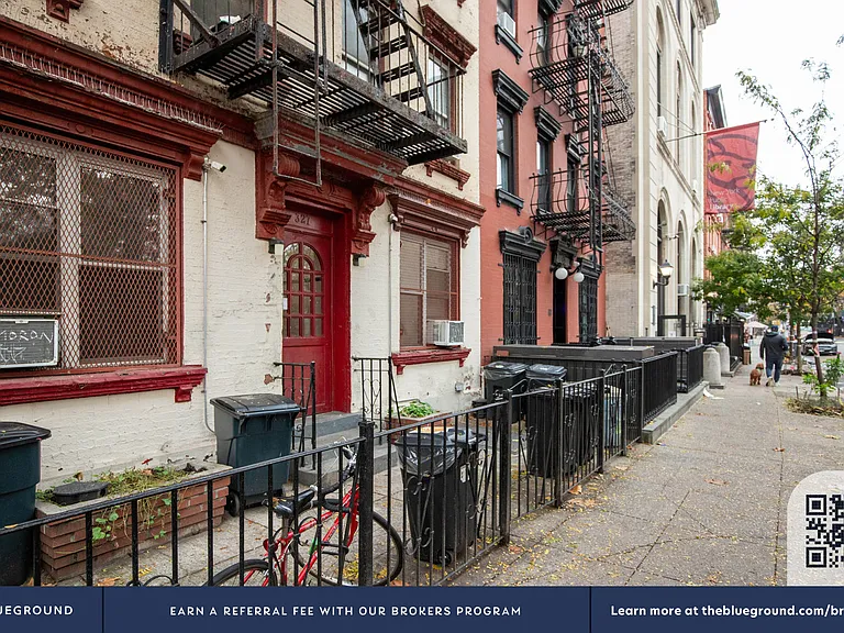 327 E 10th St #1B — Photo 16