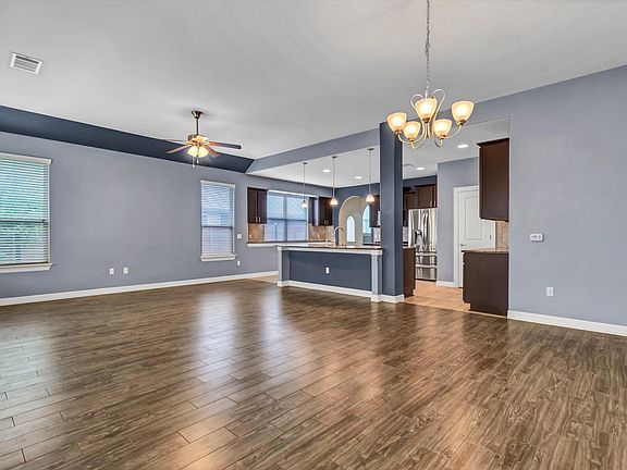 4th image of 7008 Hester Rd