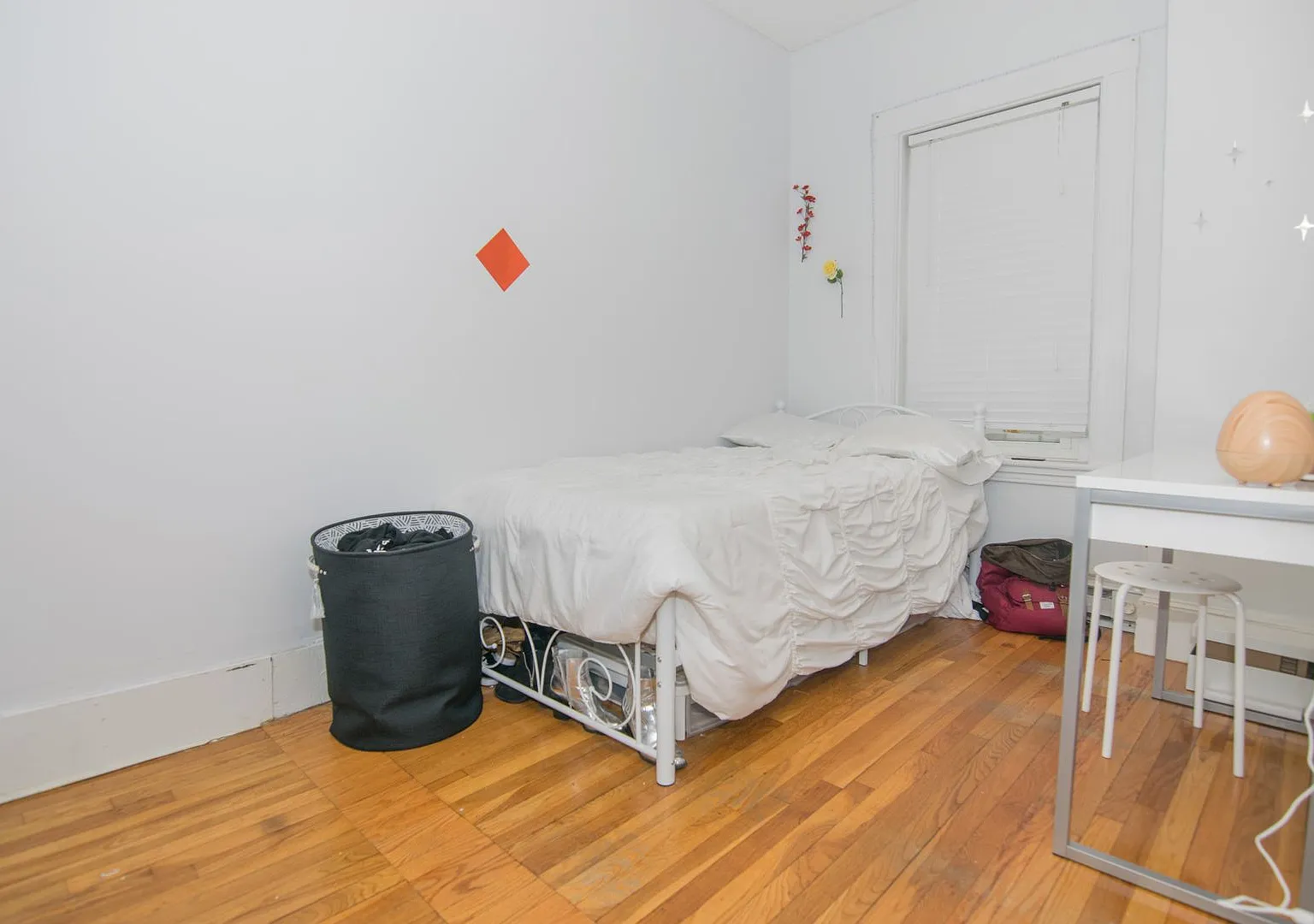 Large 2 bed next to Northeastern and Berklee for the upcoming school year! — Photo 4