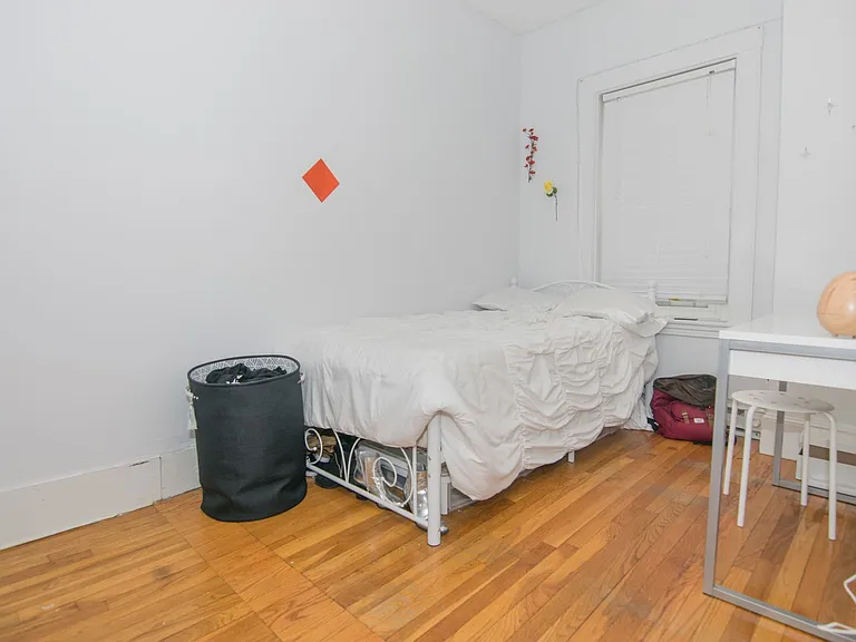 41 Westland Ave #3B — Photo 4