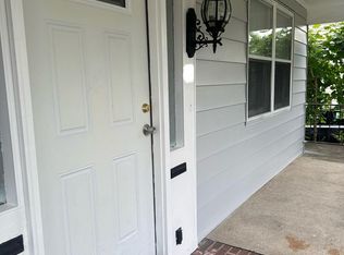 60 Newton St #2, Hamden, CT 06514