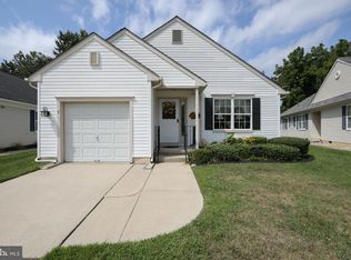 7 Glenview Way E, Gibbsboro, NJ 08026