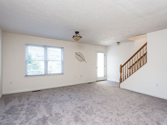 5th image of 3695 Killy Ct