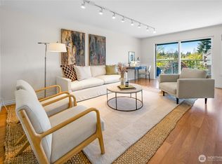 2501 Canterbury Lane E #221, Seattle, WA