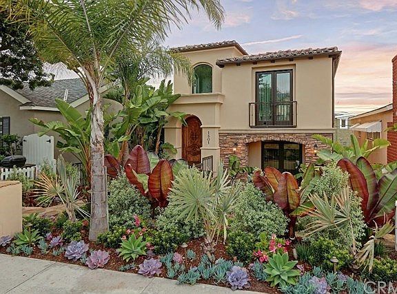 2nd image of 1801 Monterey Blvd