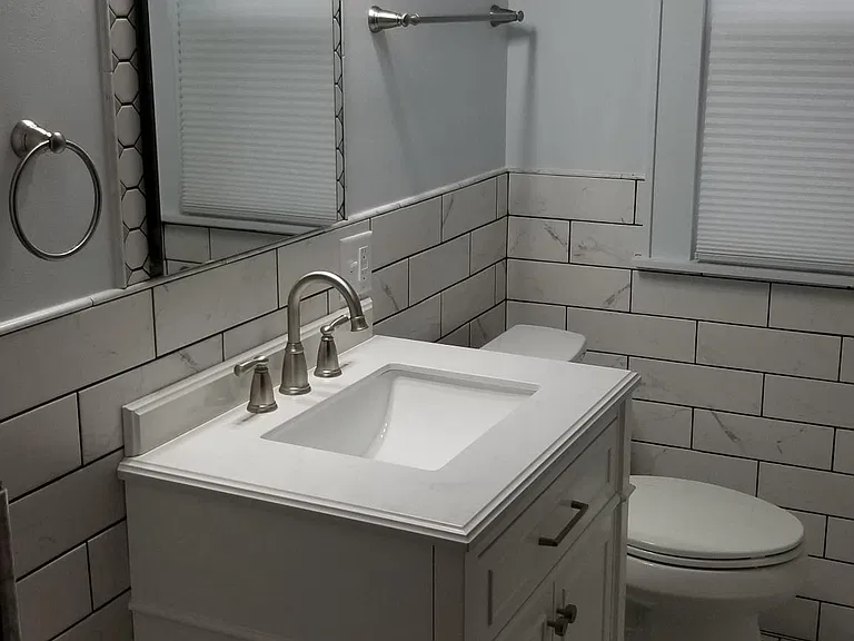 1522 E Marion St — Photo 12
