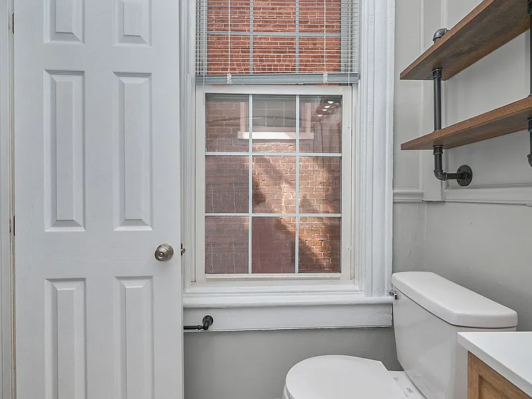 2215 W Grace St #1 — Photo 17