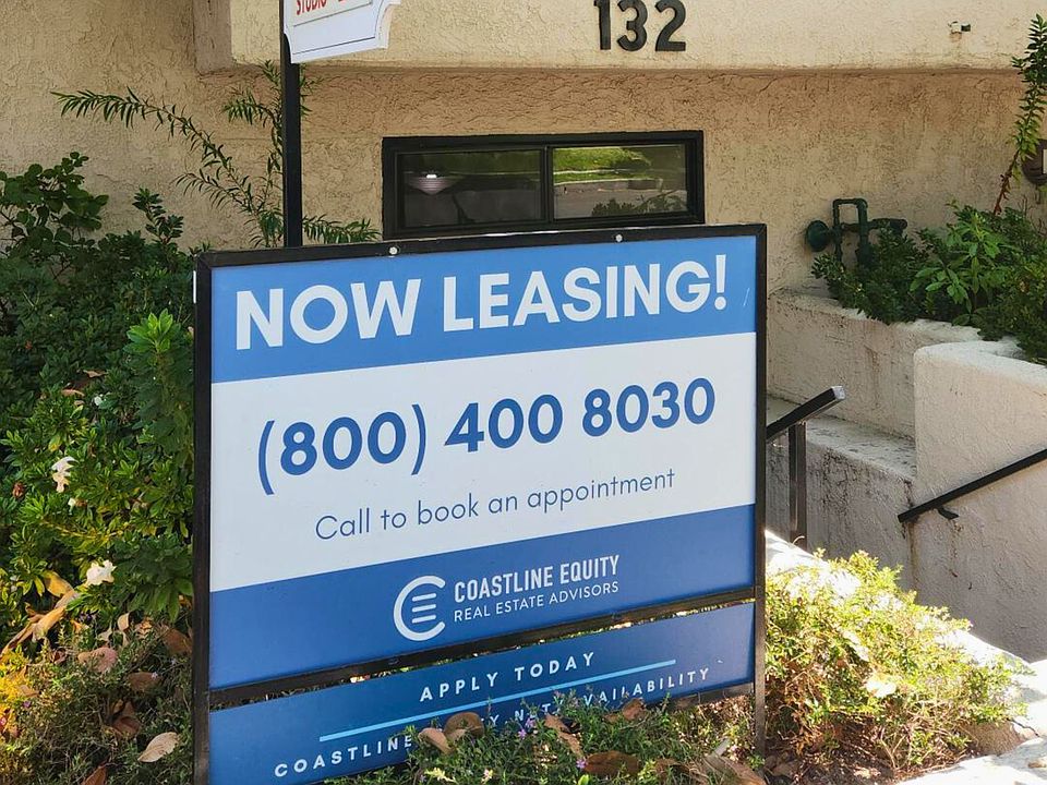 2nd image of 132 S Clark Dr #301