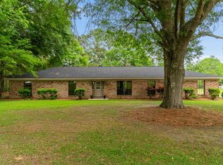 25 Reagan Ranch Rd, Laurel, MS 39443
