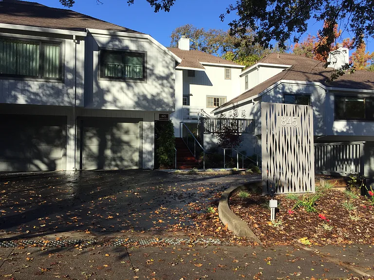 845 Reichert Ave #1 — Photo 18