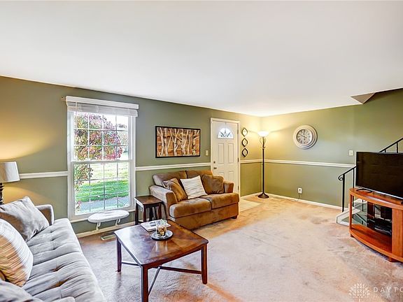 4th image of 2521 Jamestown Ct