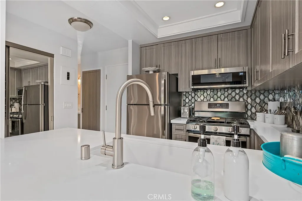 1 bed, 478 sqft, $2,900 — Photo 2