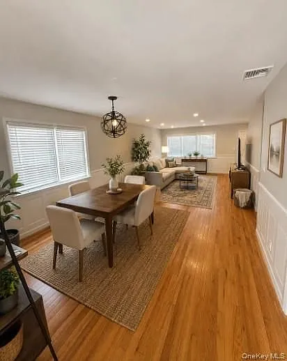 3 bed, 2.5 bath, 2000 sqft, $6,200 — Photo 3